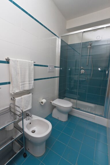 bagno camera 5 - Copia SITO.jpg