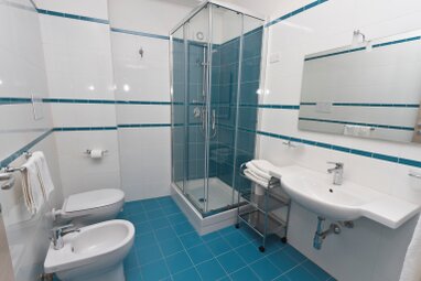 bagno camera 6 - Copia SITO.jpg