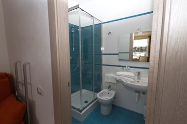 bagno camera n.2 - Copia SITO.jpg